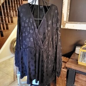 Skull blouse